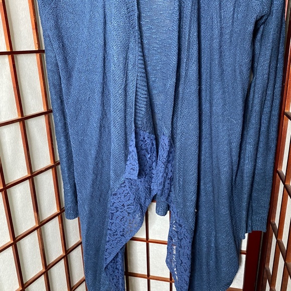 Rich Navy blue lace trim open front cardigan - Picture 6 of 7